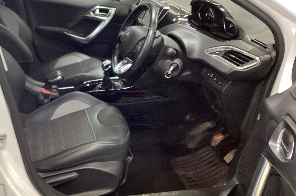 Used Peugeot 2008 2018 for sale - 77538257: Photo 9