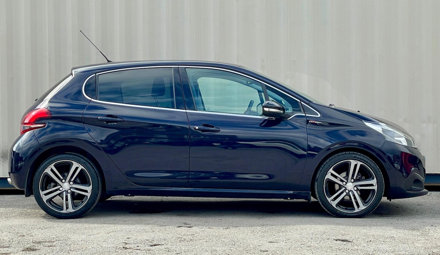 Used Peugeot 208 2016 for sale - 78101358: Photo 18