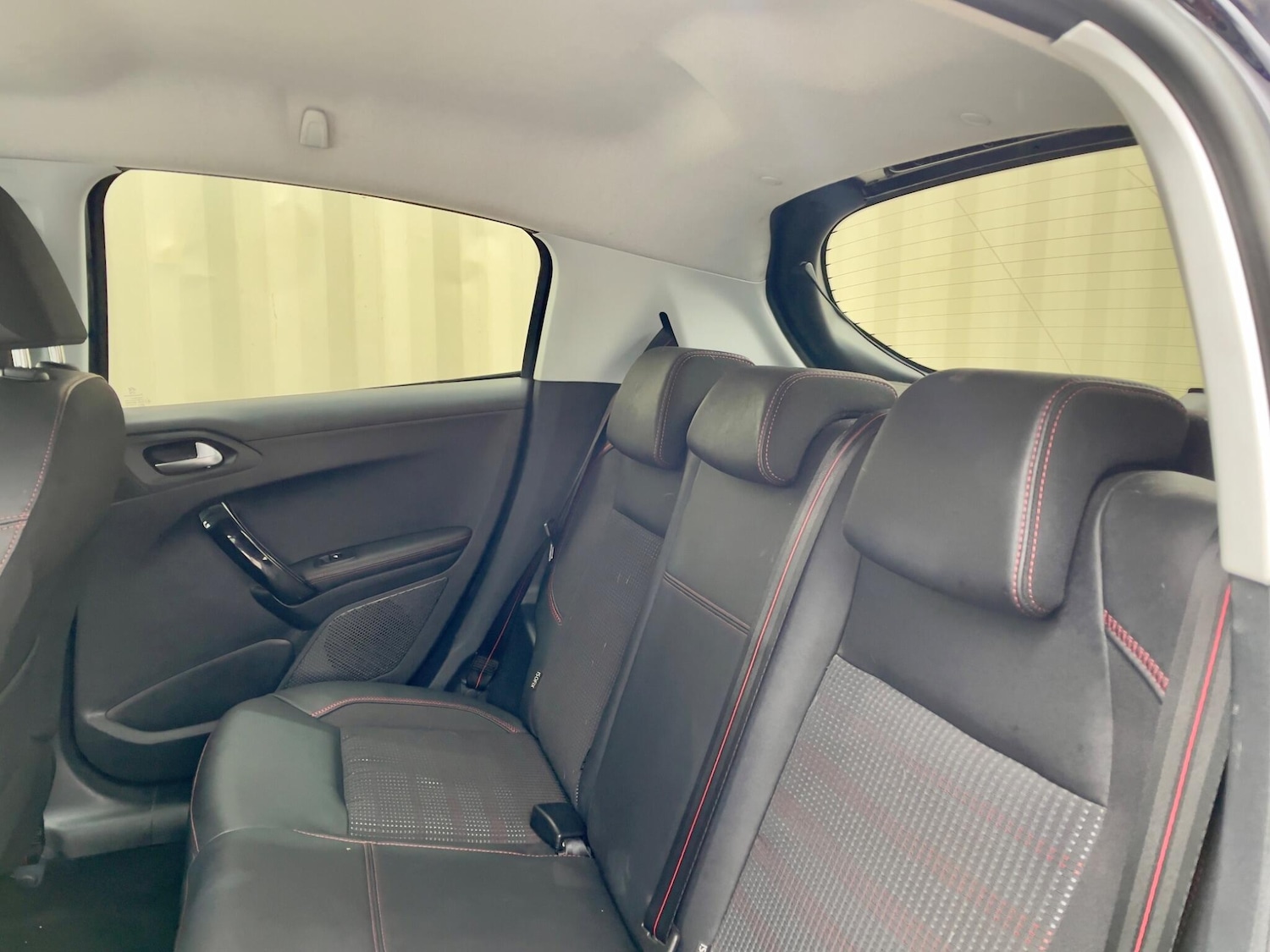 Used Peugeot 208 2016 for sale - 78101358: Photo 39