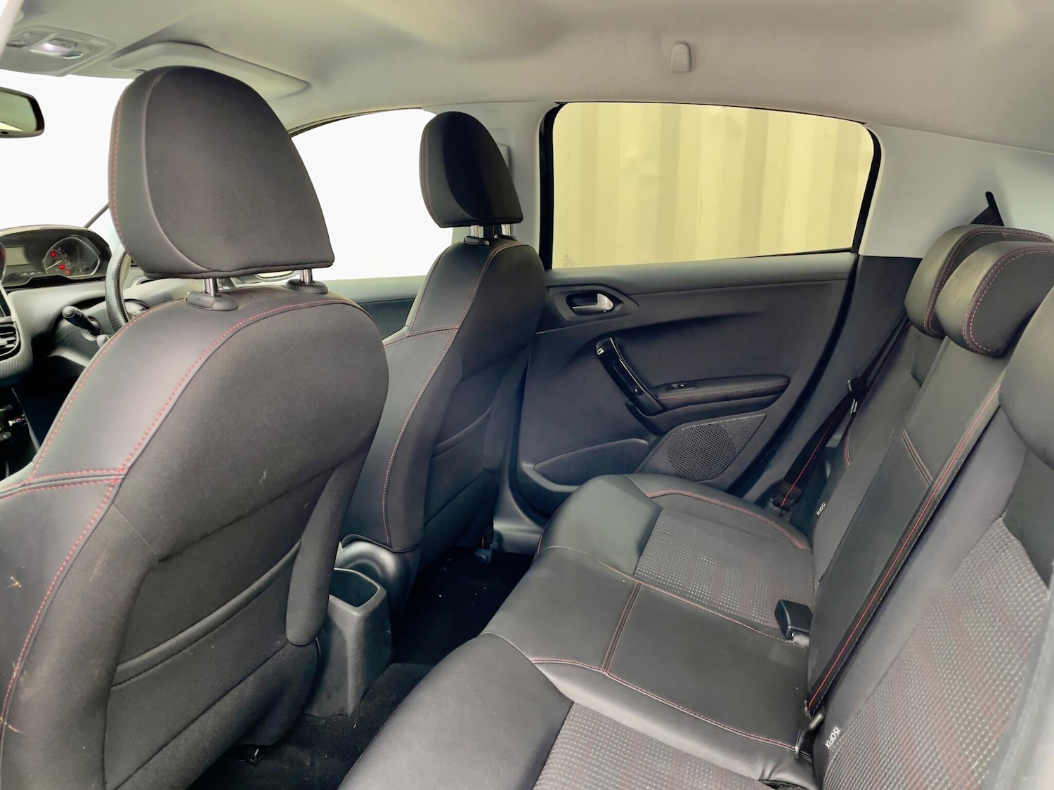 Used Peugeot 208 2016 for sale - 78101358: Photo 40