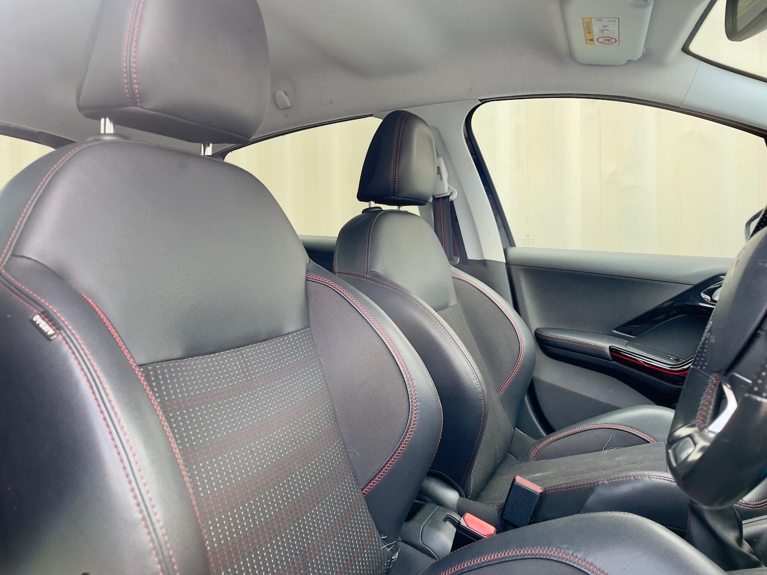 Used Peugeot 208 2016 for sale - 78101358: Photo 7