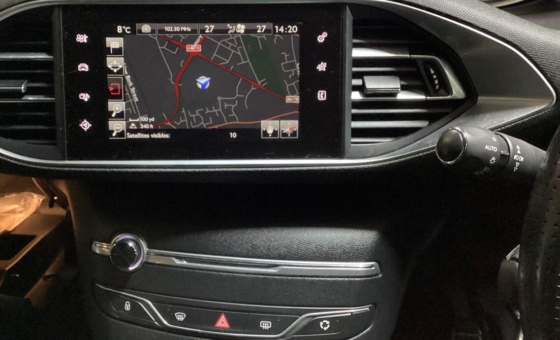 Used Peugeot 308 2016 for sale - 76727311: Photo 8