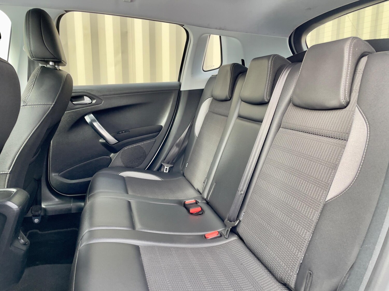 Used Peugeot 2008 for sale - 77705168: Photo 41