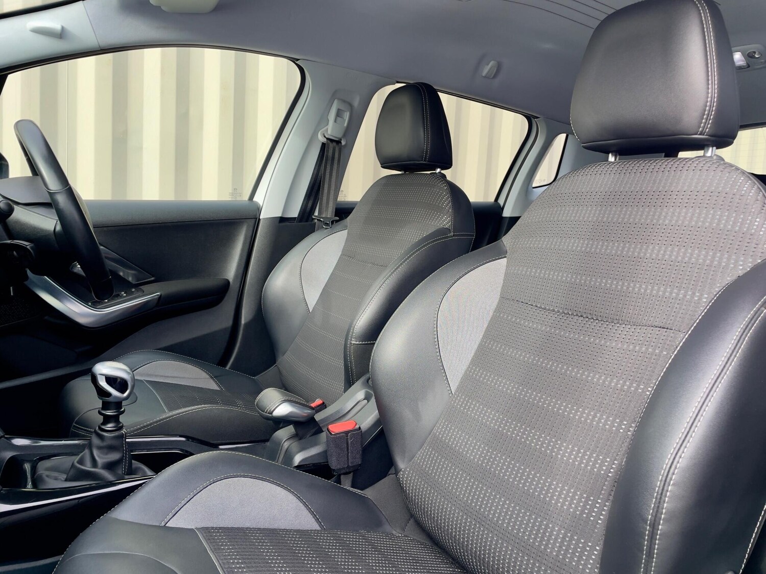 Used Peugeot 2008 for sale - 77705168: Photo 47