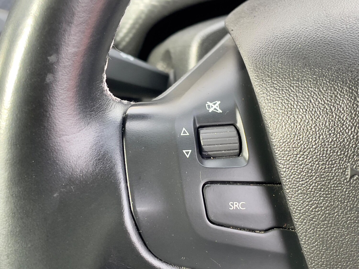 Used Peugeot 2008 for sale - 77705168: Photo 48