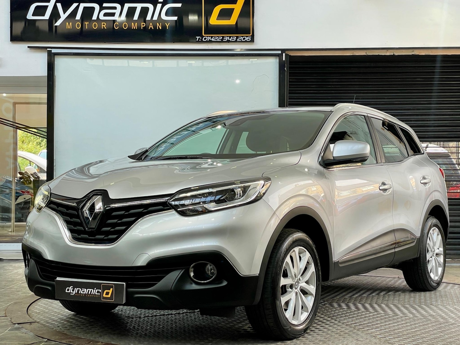 Used Renault Kadjar for sale - 78185798: Photo 2