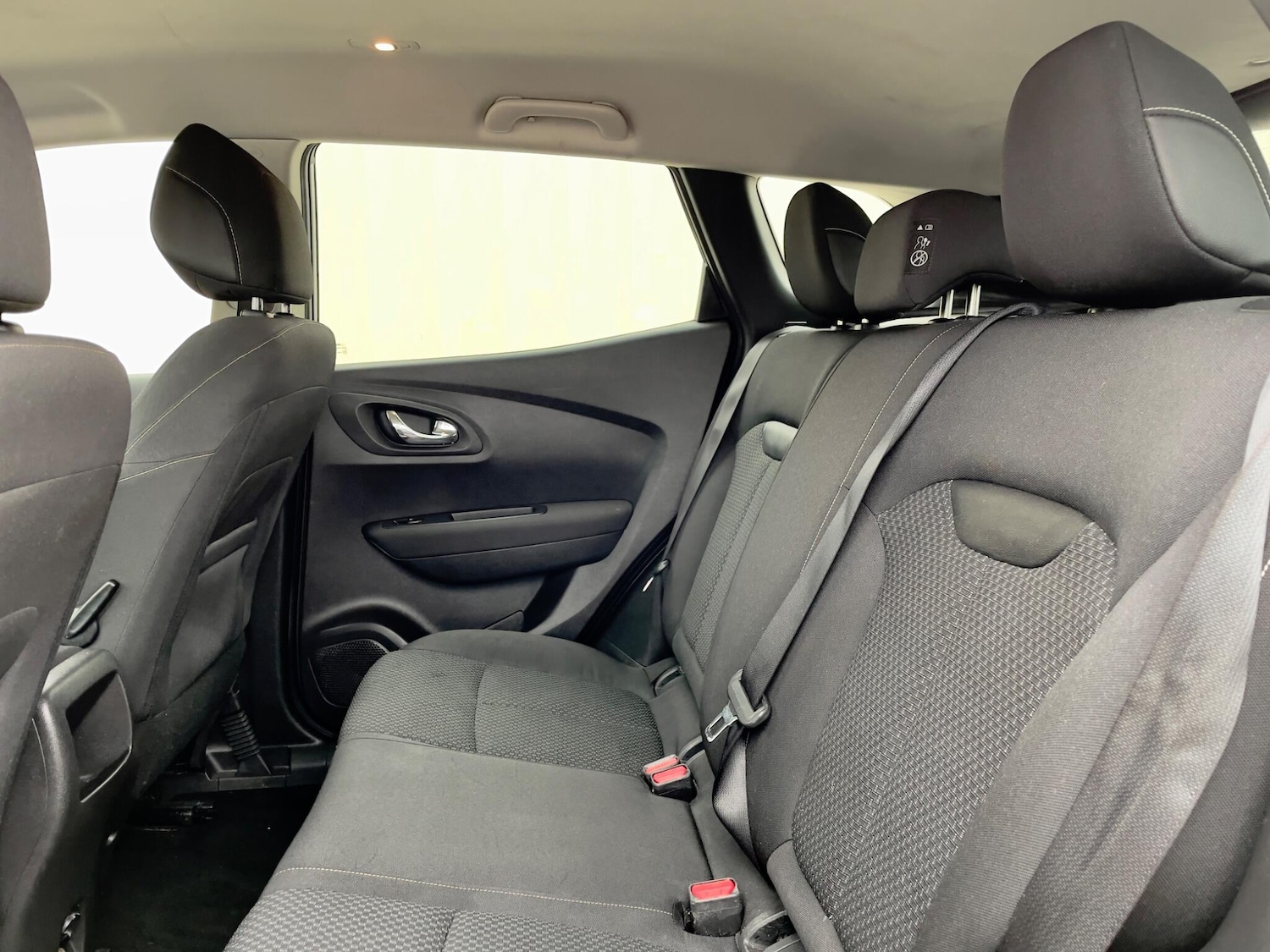 Used Renault Kadjar 2016 for sale - 76327171: Photo 32