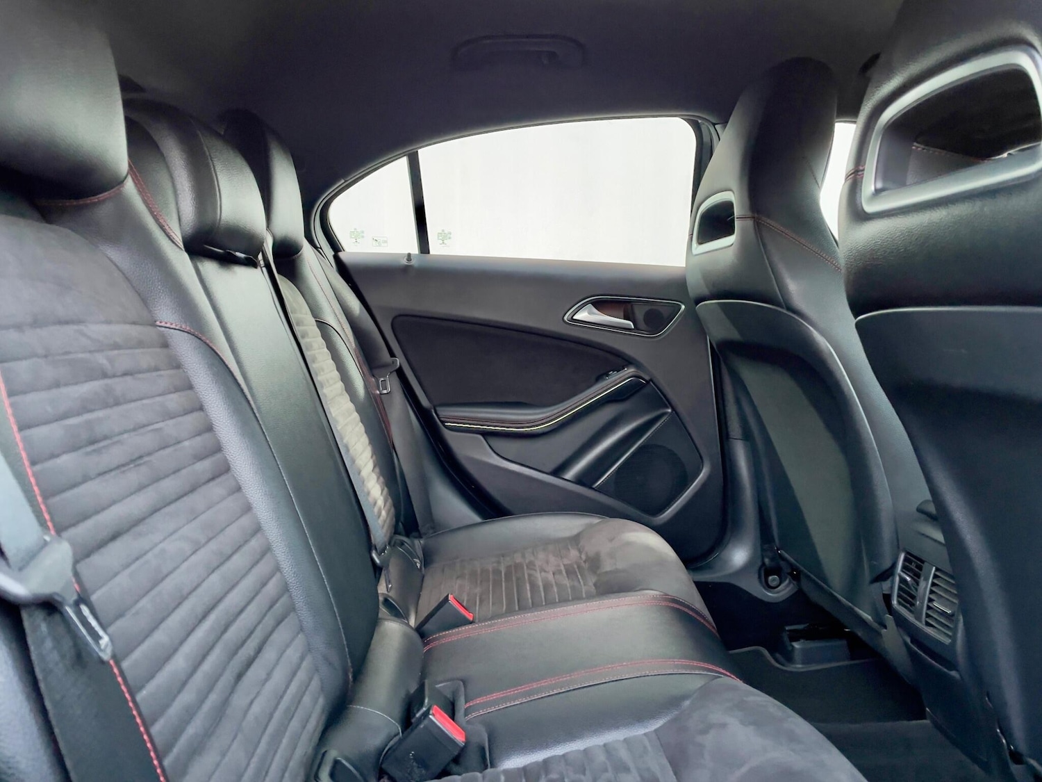 Used Mercedes-Benz A-Class 2017 for sale - 77016427: Photo 8