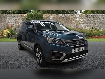 Used Peugeot 5008 2019 for sale - 78947360: Photo