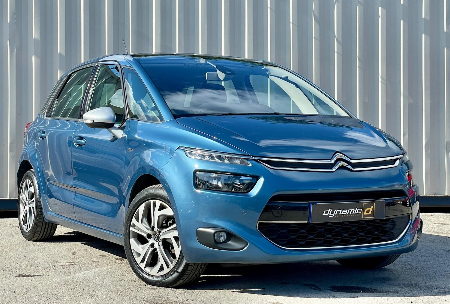 Used Citroen C4 Picasso 2016 for sale - 77893107: Photo 2