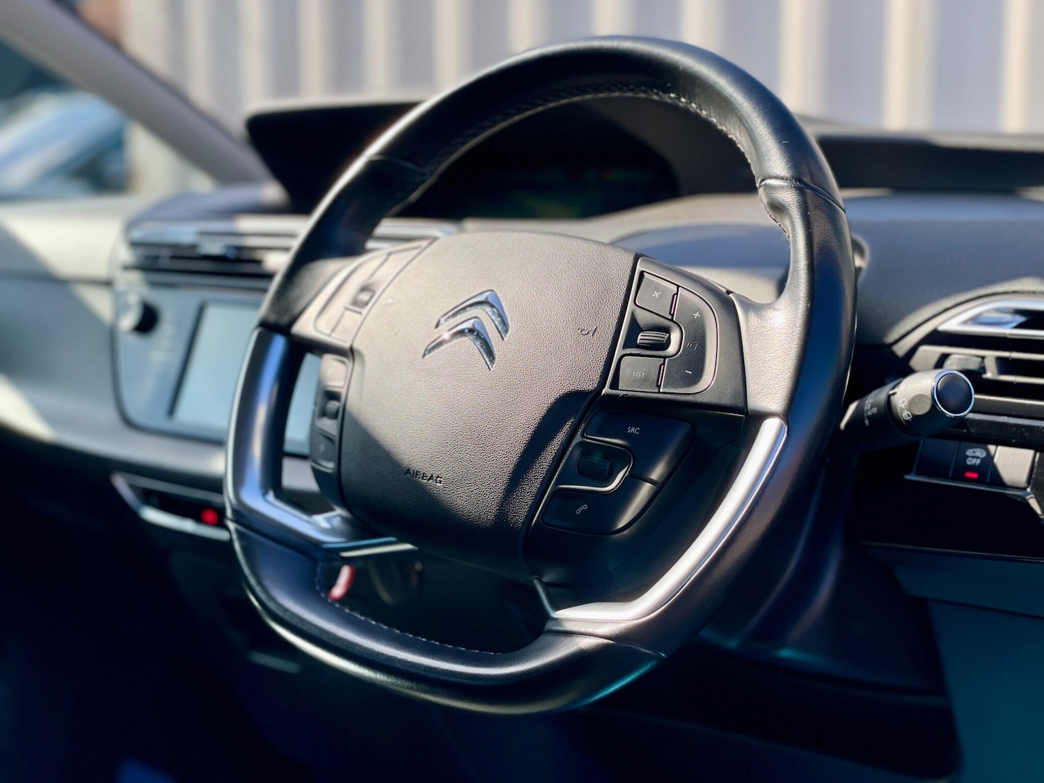 Used Citroen C4 Picasso 2016 for sale - 77893107: Photo 36