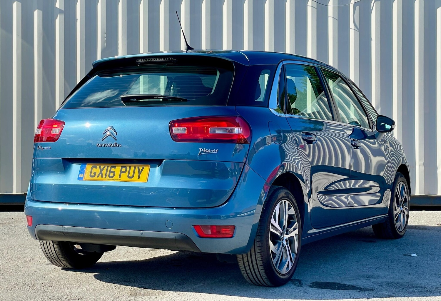 Used Citroen C4 Picasso 2016 for sale - 77893107: Photo 4