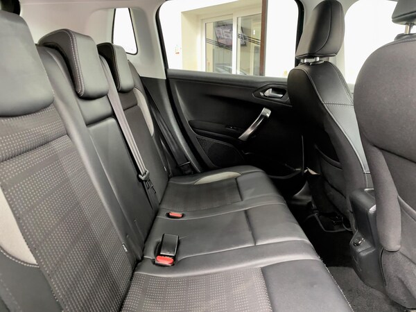 Used Peugeot 2008 2017 for sale - 74777474: Photo 38