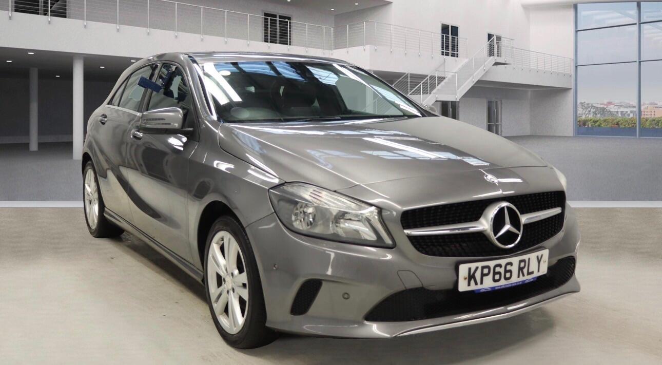 Used Mercedes-Benz A-Class for sale - 76728075: Photo 2