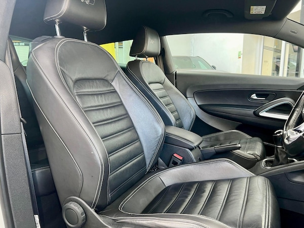 Used Volkswagen Scirocco 2017 for sale - 75364338: Photo 30