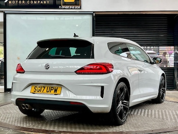 Used Volkswagen Scirocco 2017 for sale - 75364338: Photo