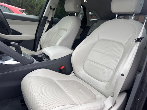 Used Jaguar E-Pace 2019 for sale - 76260388: Photo 6
