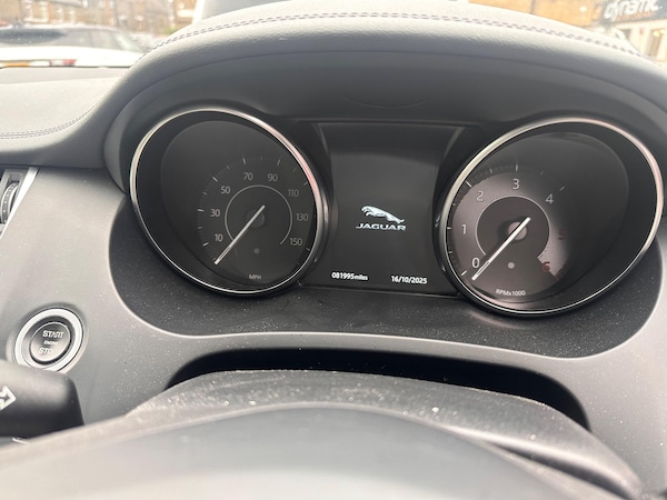 Used Jaguar E-Pace 2019 for sale - 76260388: Photo 8