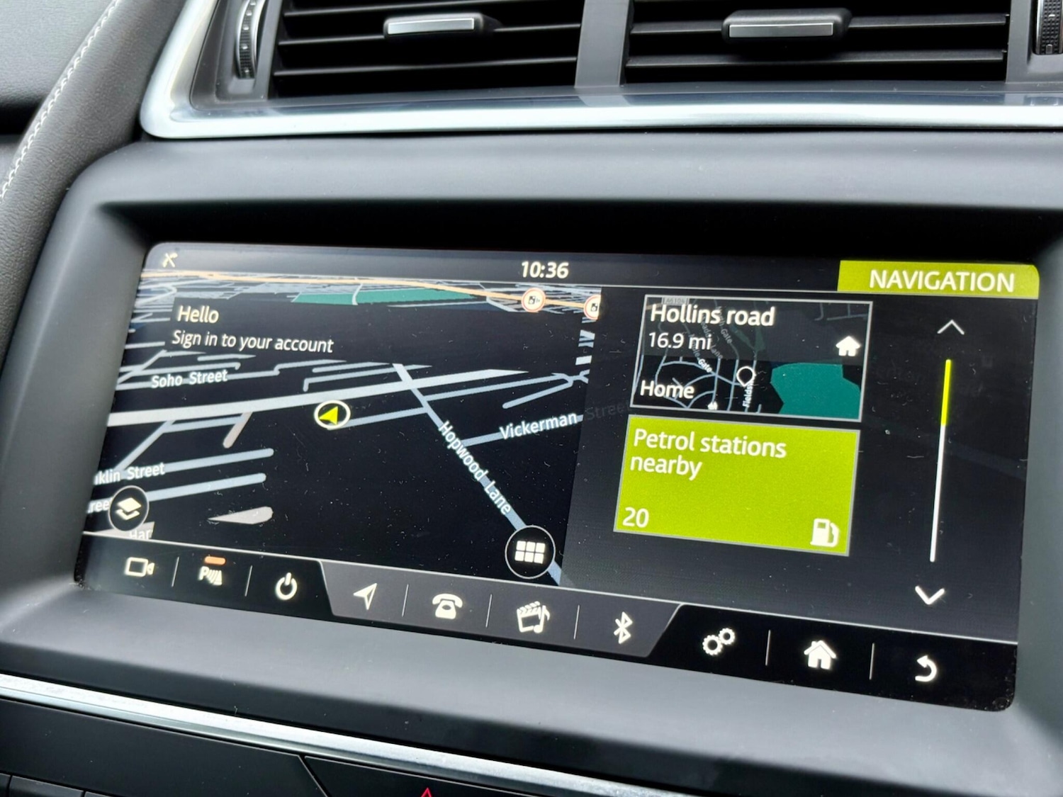 Used Jaguar E-Pace 2018 for sale - 76849707: Photo 11