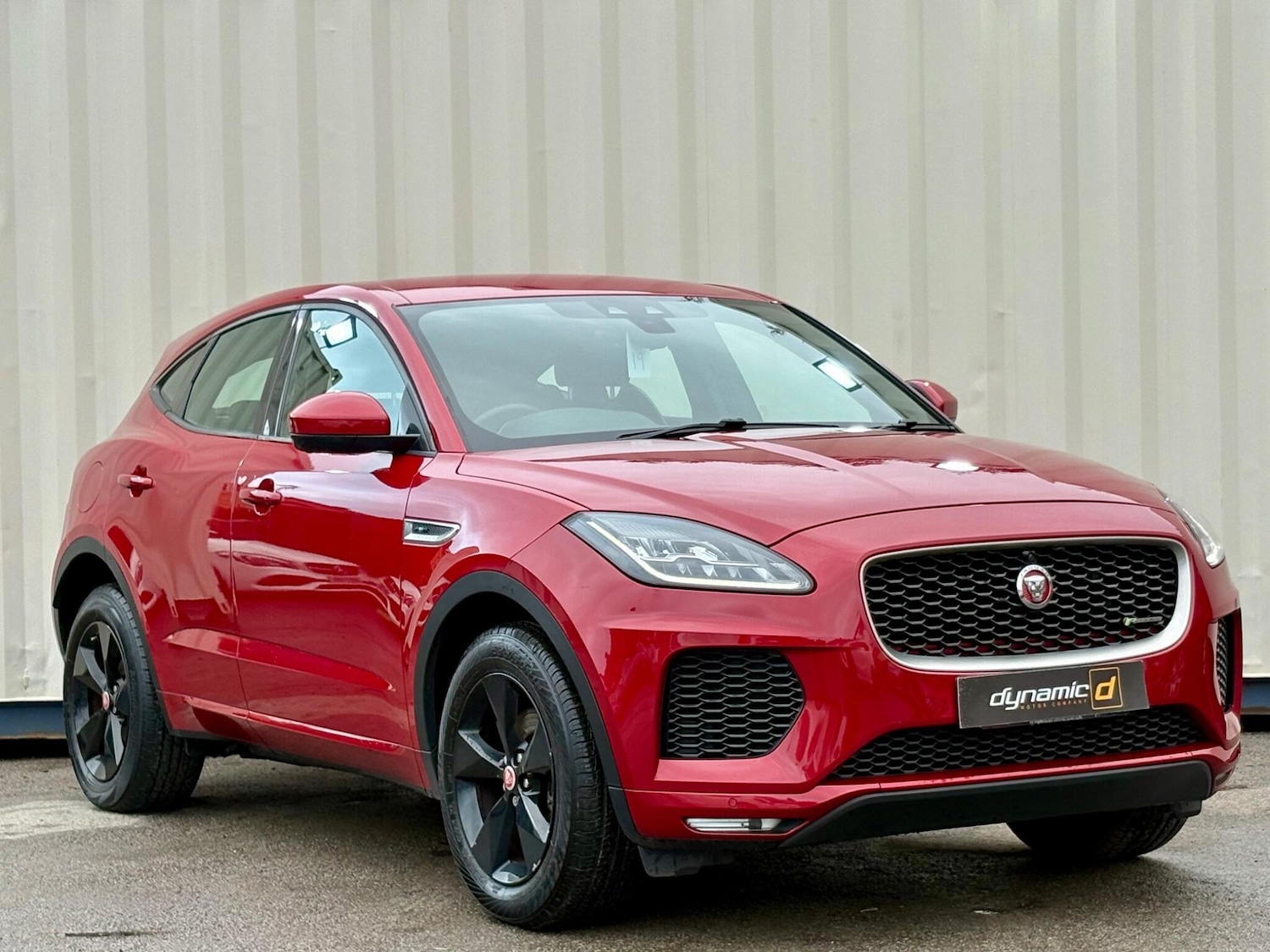 Used Jaguar E-Pace 2018 for sale - 76849707: Photo 2