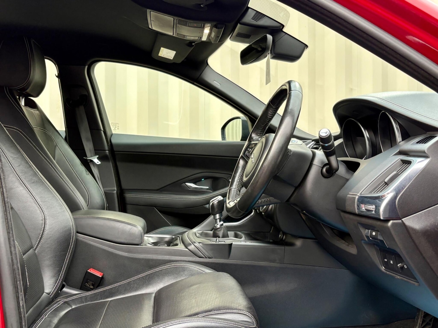 Used Jaguar E-Pace 2018 for sale - 76849707: Photo 34