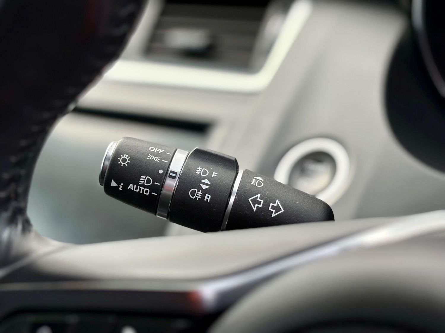 Used Jaguar E-Pace 2018 for sale - 76849707: Photo 46