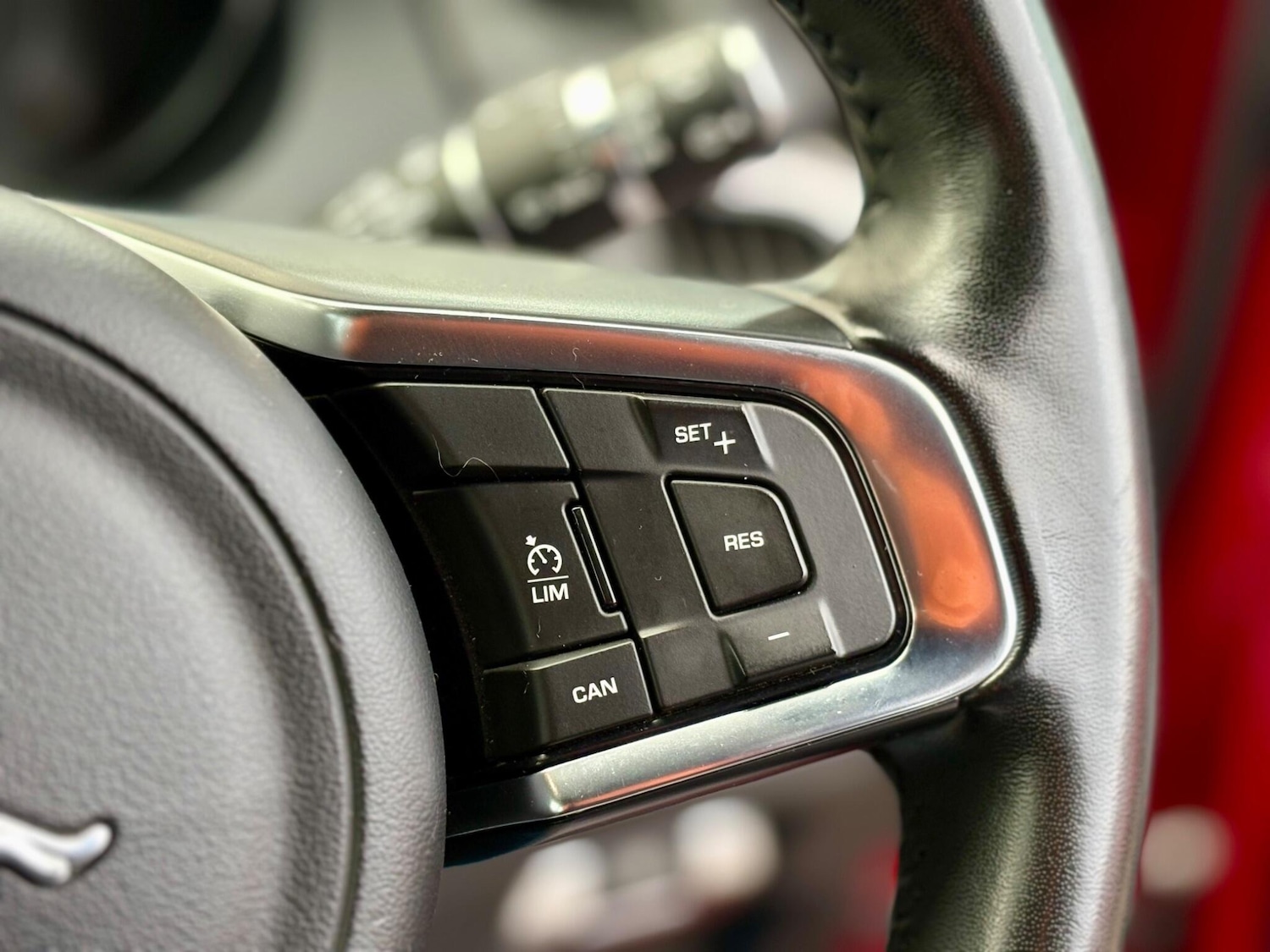 Used Jaguar E-Pace 2018 for sale - 76849707: Photo 49