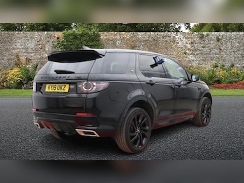 Used Land Rover Discovery Sport 2019 for sale - 78922574: Photo