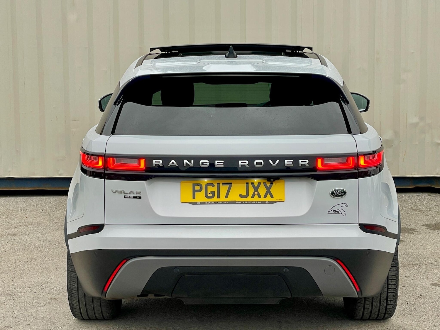 Used Land Rover Range Rover Velar 2017 for sale - 77670678: Photo 19