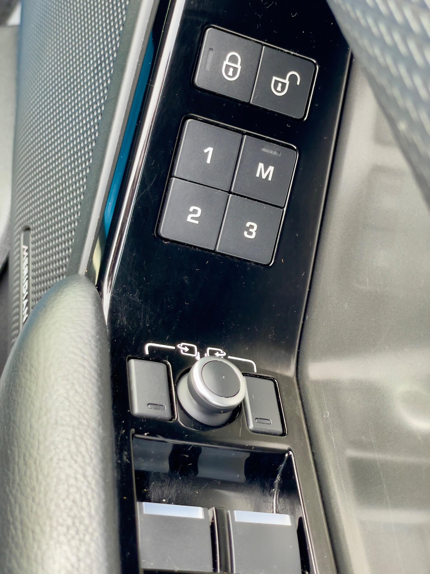 Used Land Rover Range Rover Velar 2017 for sale - 77670678: Photo 35