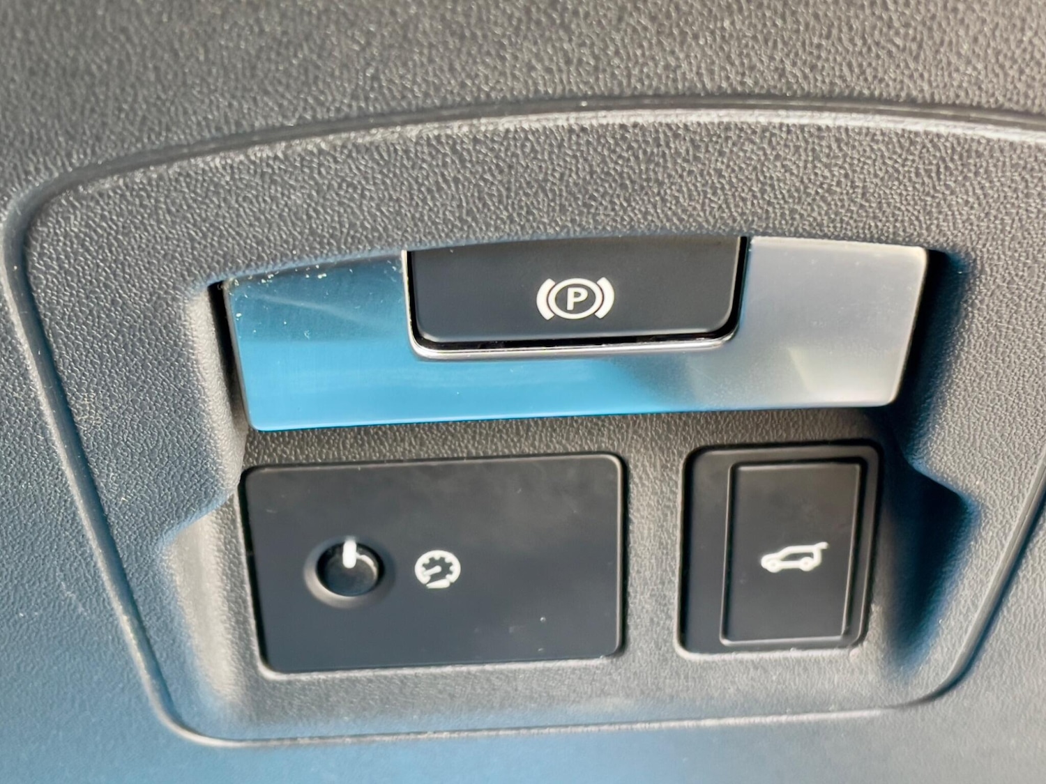 Used Land Rover Range Rover Velar 2017 for sale - 77670678: Photo 37