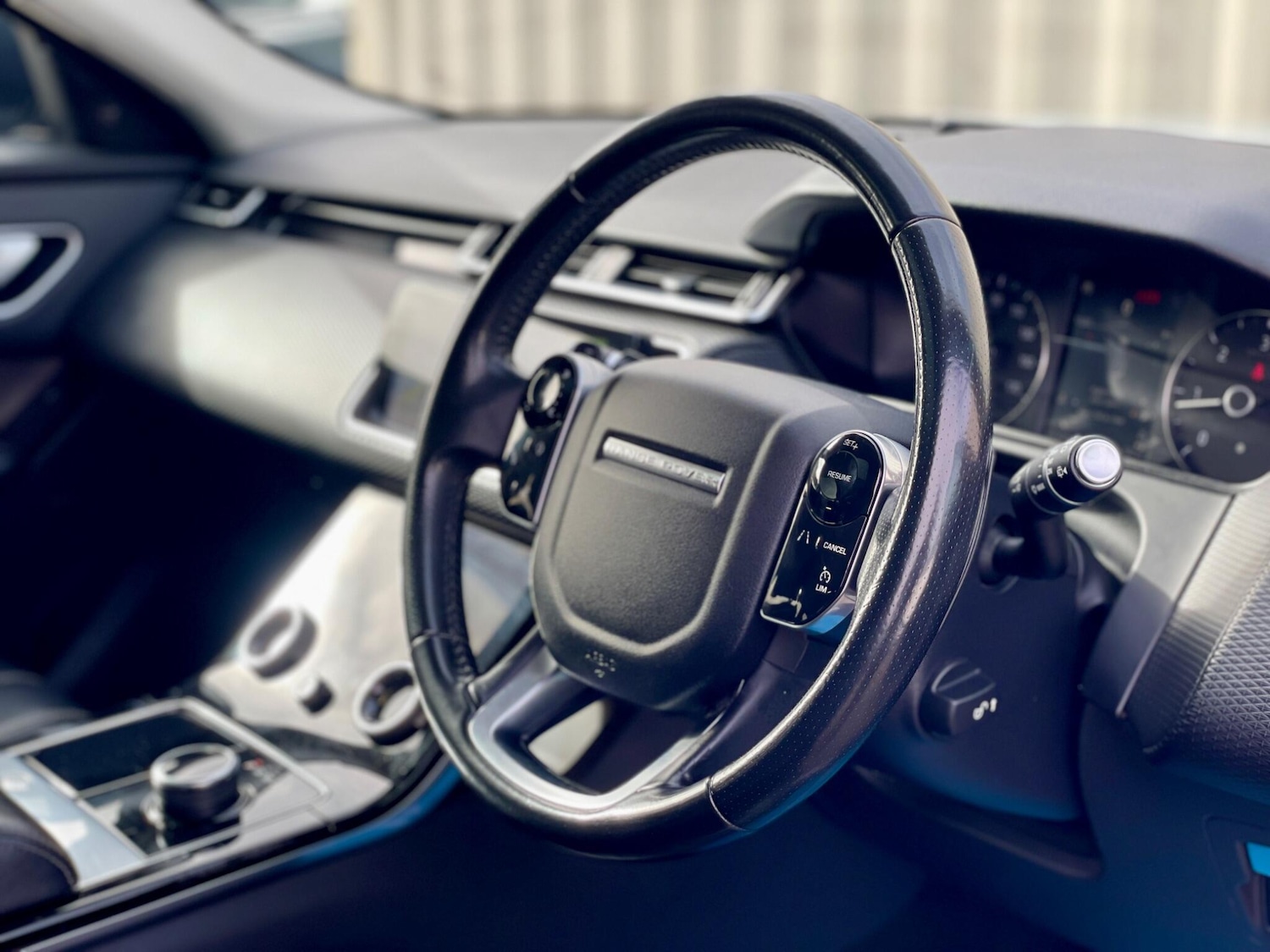 Used Land Rover Range Rover Velar 2017 for sale - 77670678: Photo 39