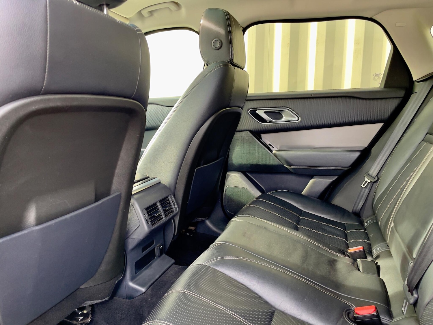 Used Land Rover Range Rover Velar 2017 for sale - 77670678: Photo 46