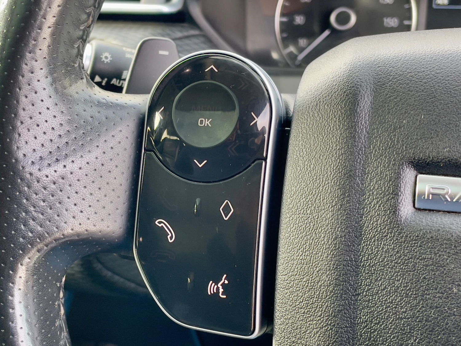 Used Land Rover Range Rover Velar 2017 for sale - 77670678: Photo 55