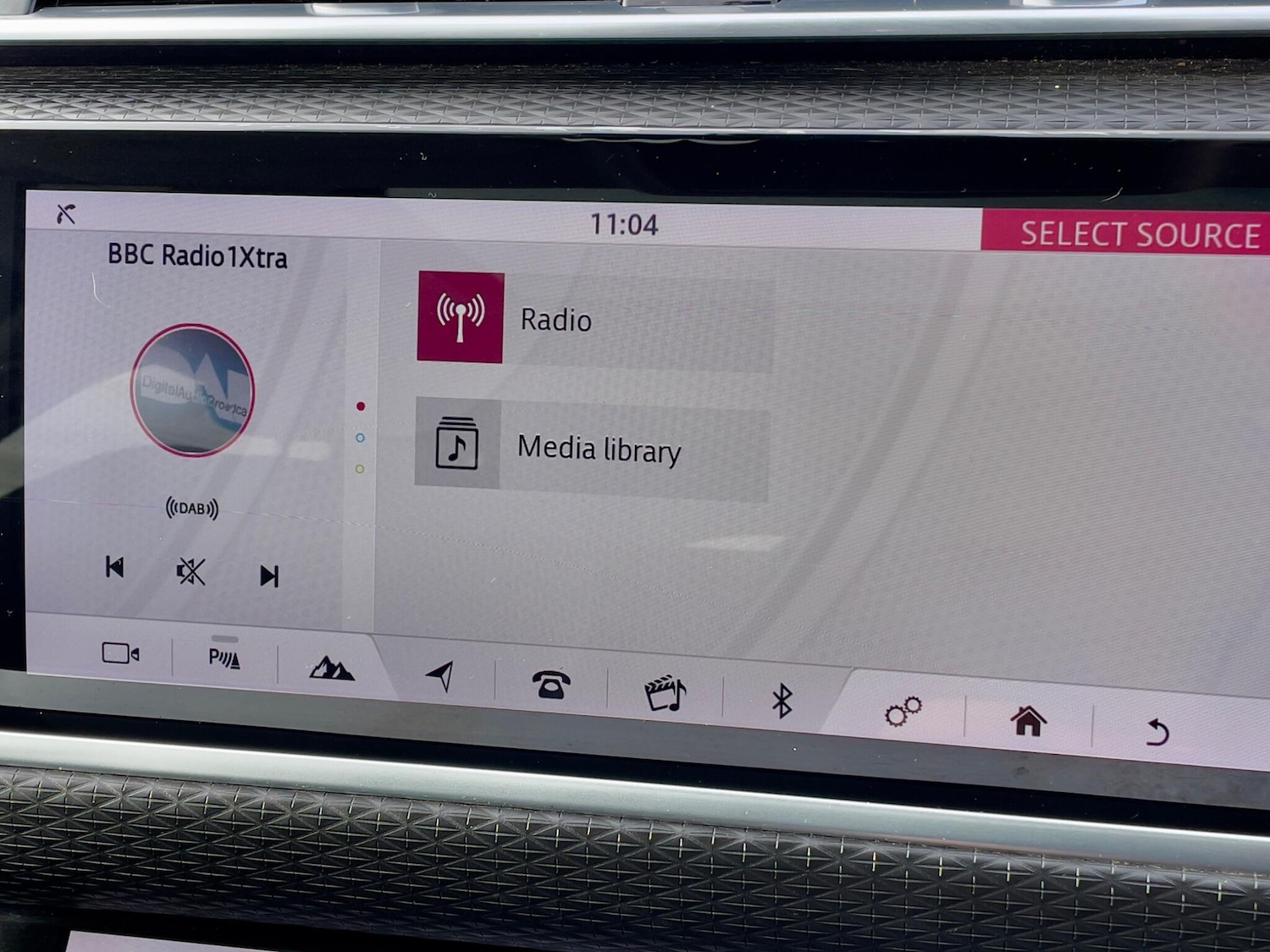 Used Land Rover Range Rover Velar 2017 for sale - 77670678: Photo 62