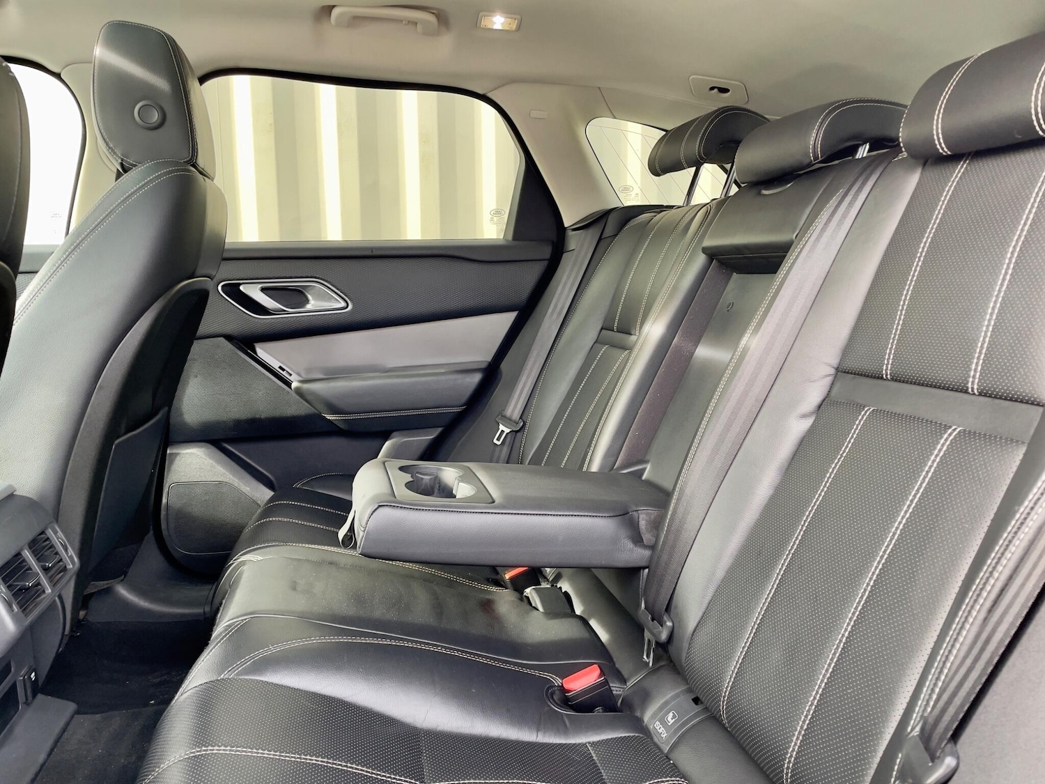 Used Land Rover Range Rover Velar 2017 for sale - 77670678: Photo 8