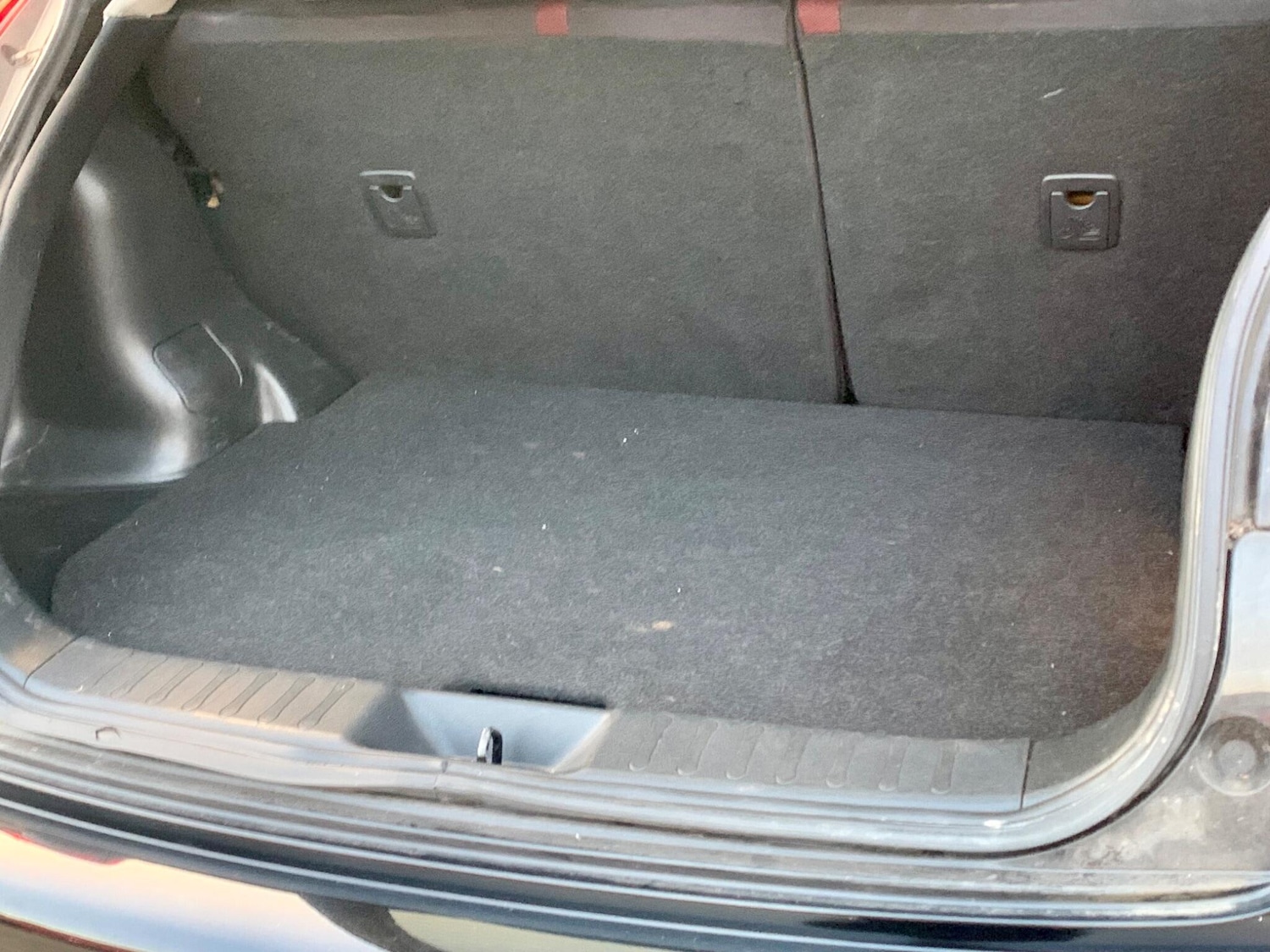 Used Nissan Juke 2012 for sale - 76472324: Photo 29