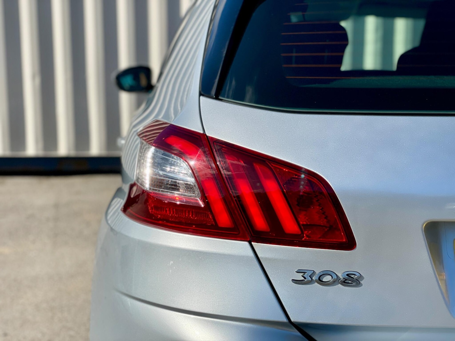 Used Peugeot 308 2015 for sale - 76123070: Photo 25