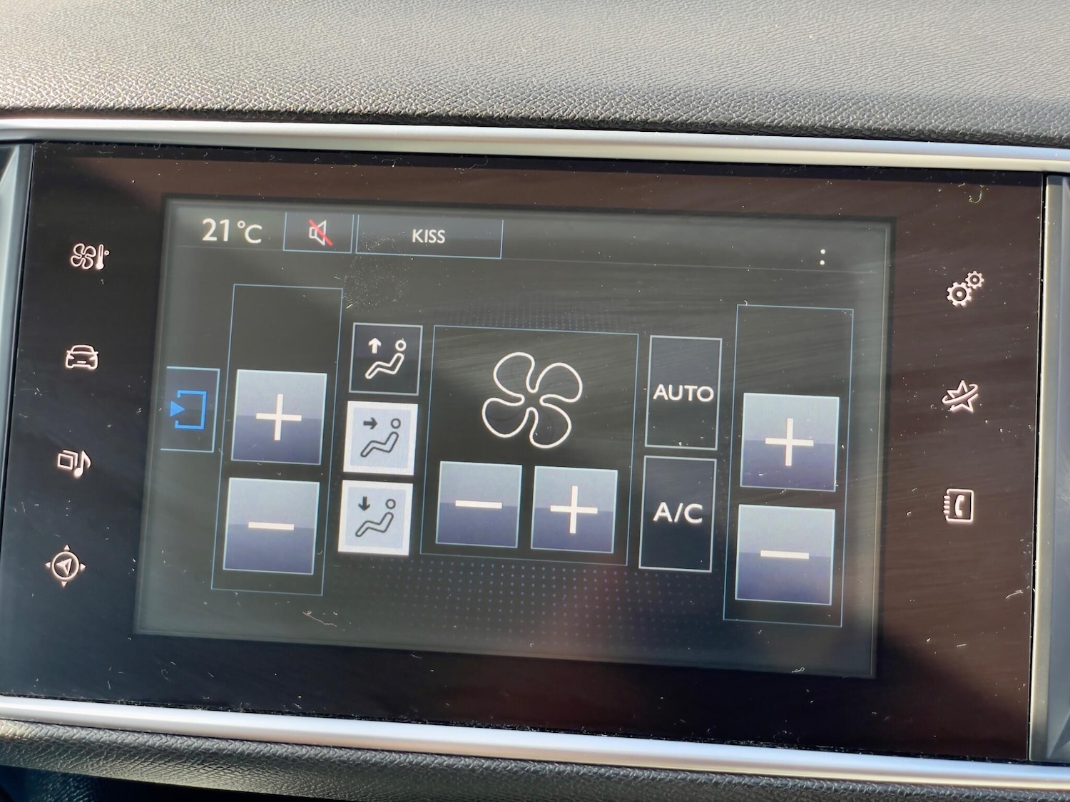 Used Peugeot 308 2015 for sale - 76123070: Photo 47