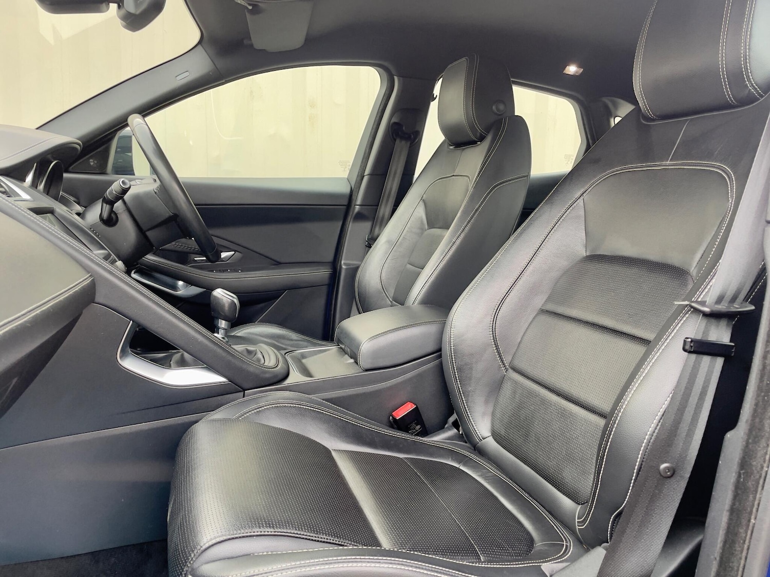 Used Jaguar E-Pace 2019 for sale - 78128215: Photo 48