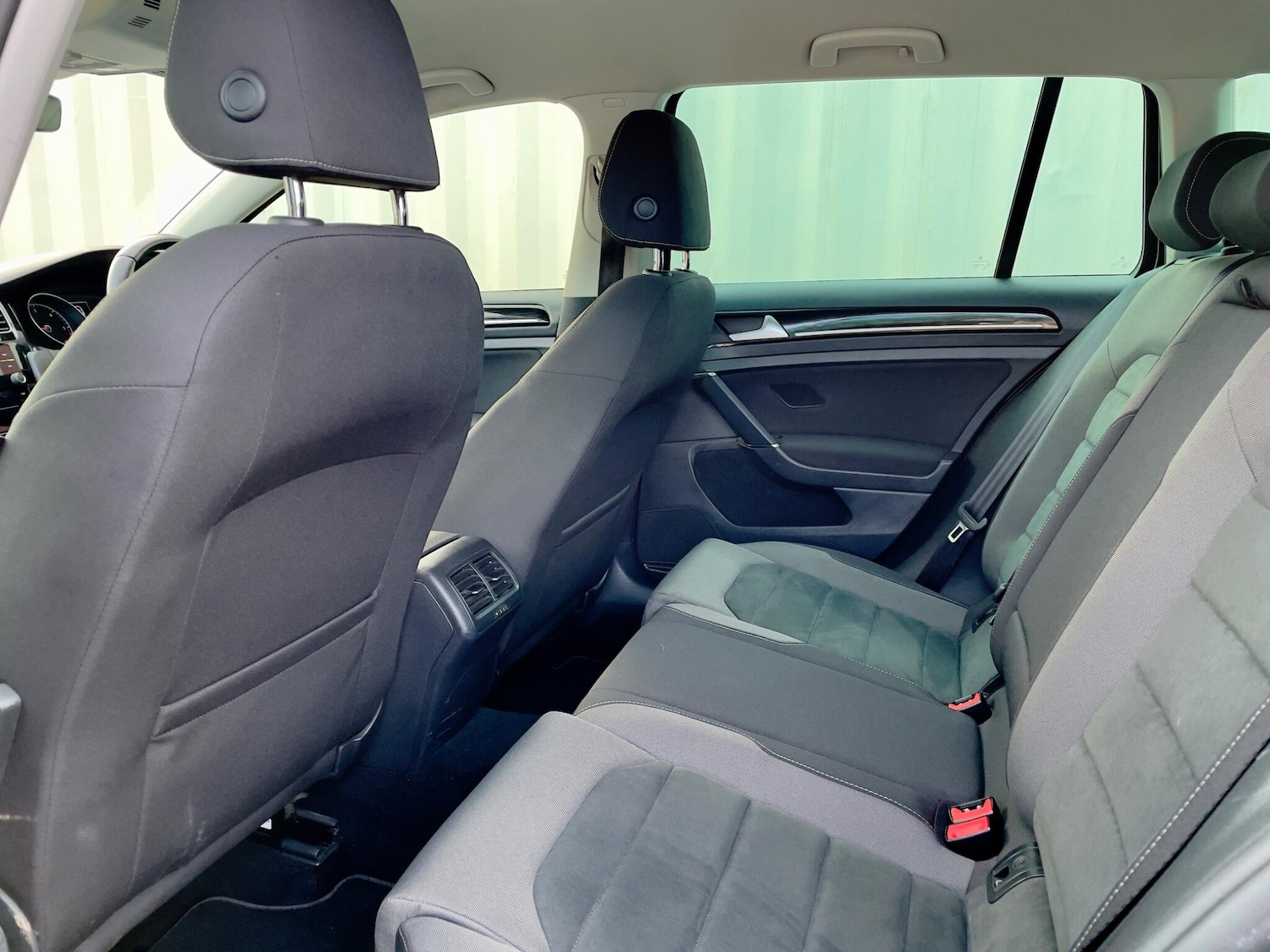 Used Volkswagen Golf 2018 for sale - 77559233: Photo 41