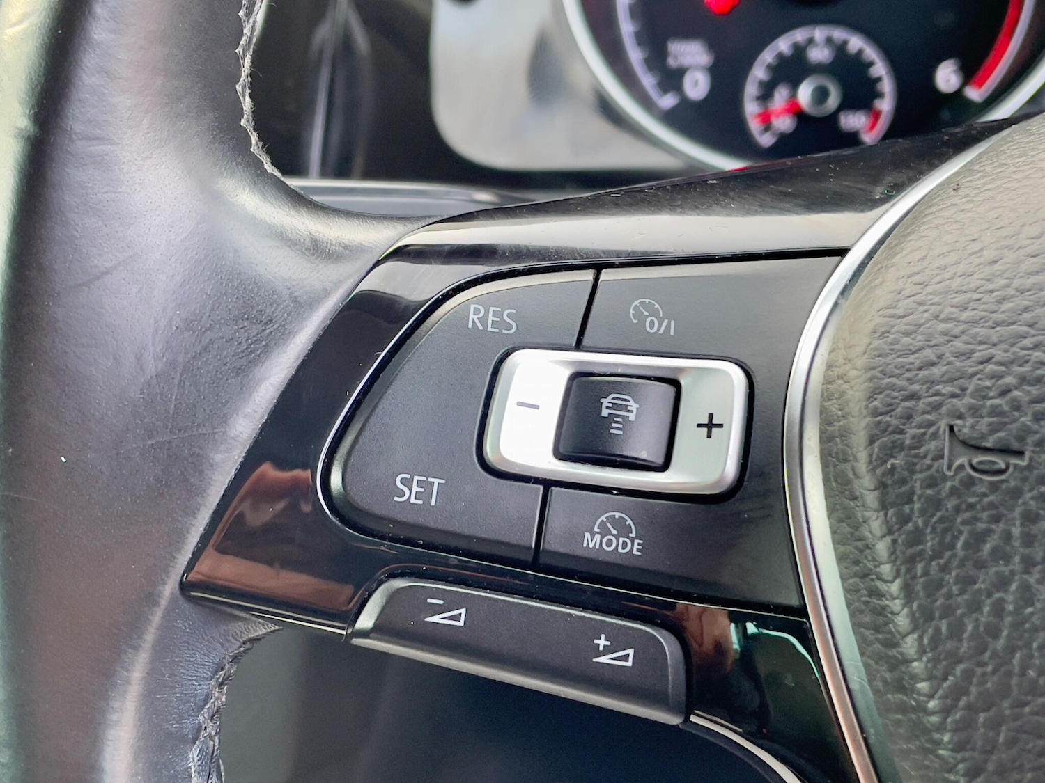 Used Volkswagen Golf 2018 for sale - 77559233: Photo 48