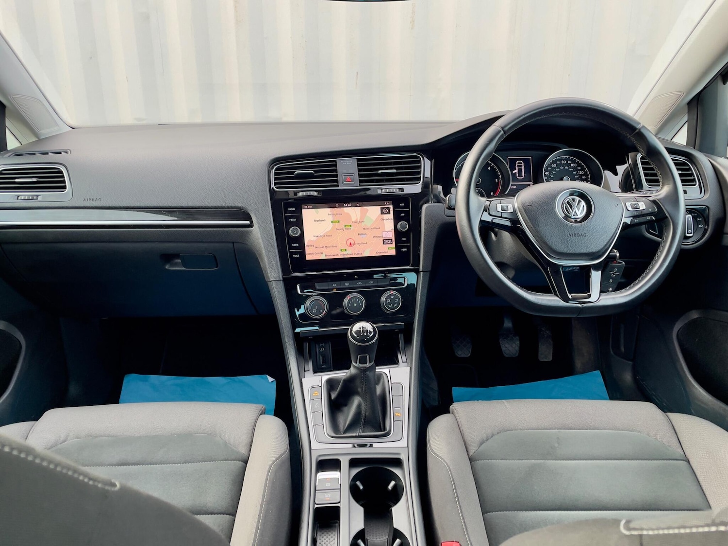 Used Volkswagen Golf 2018 for sale - 77559233: Photo 9