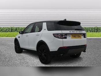 Used Land Rover Discovery Sport 2017 for sale - 79317268: Photo