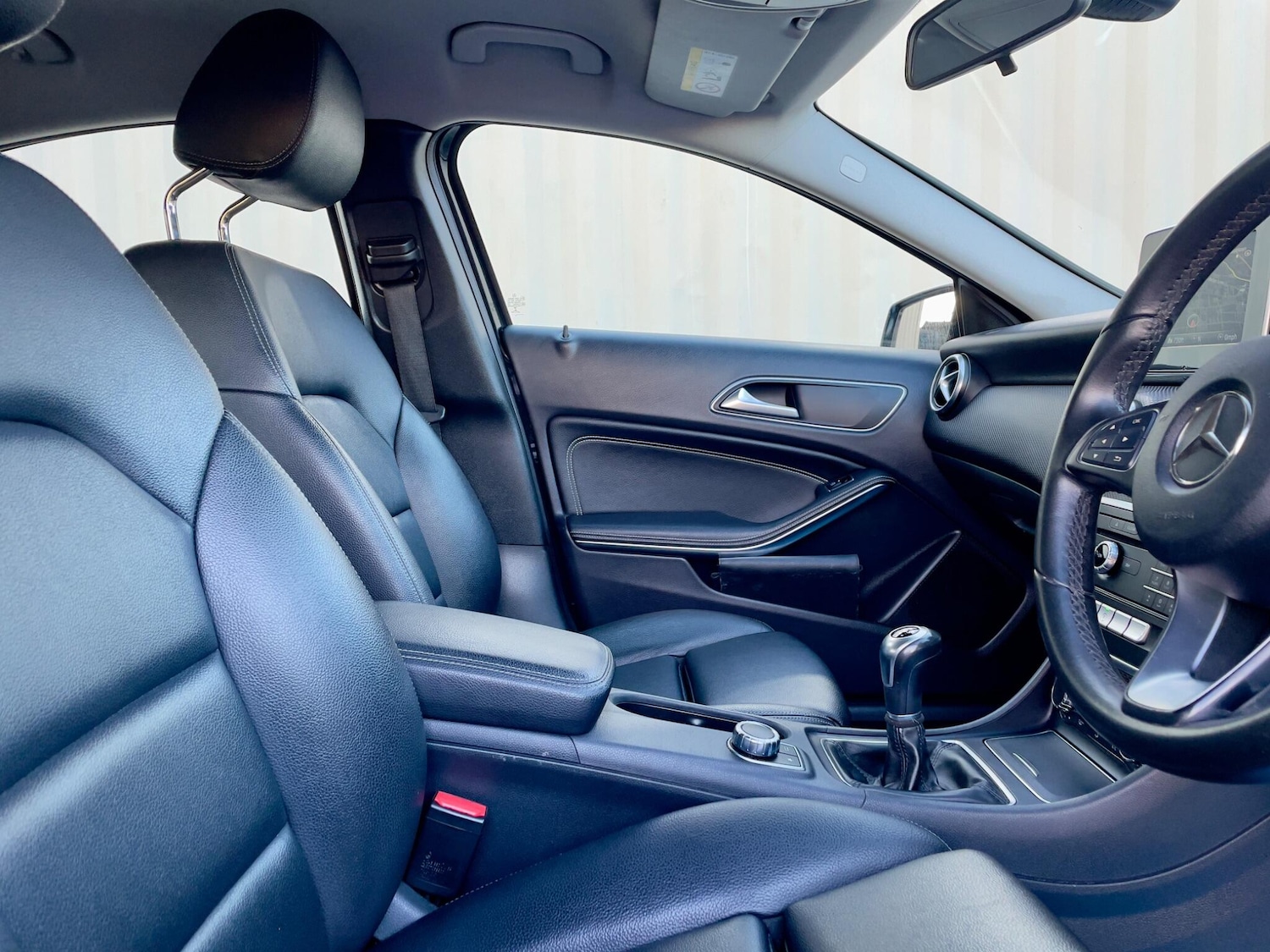 Used Mercedes-Benz A-Class 2016 for sale - 76991639: Photo 34