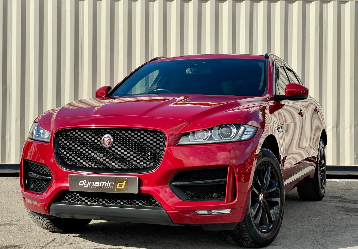 Used Jaguar F-Pace 2017 for sale - 76059322: Photo 1