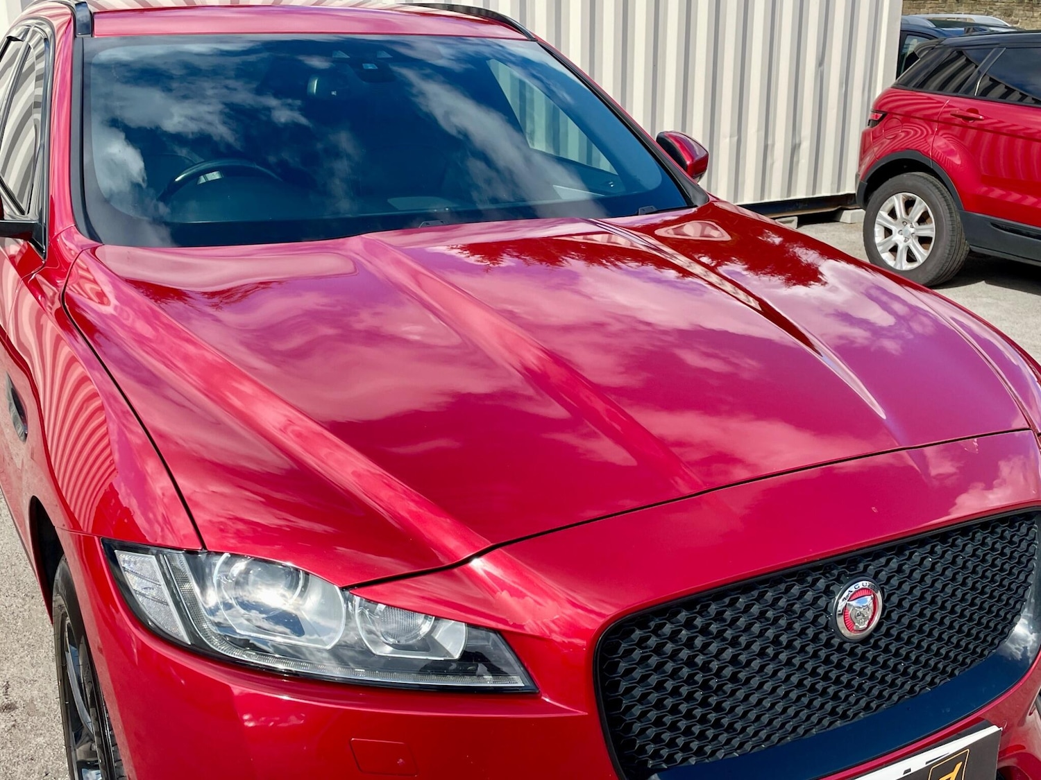 Used Jaguar F-Pace 2017 for sale - 76059322: Photo 30
