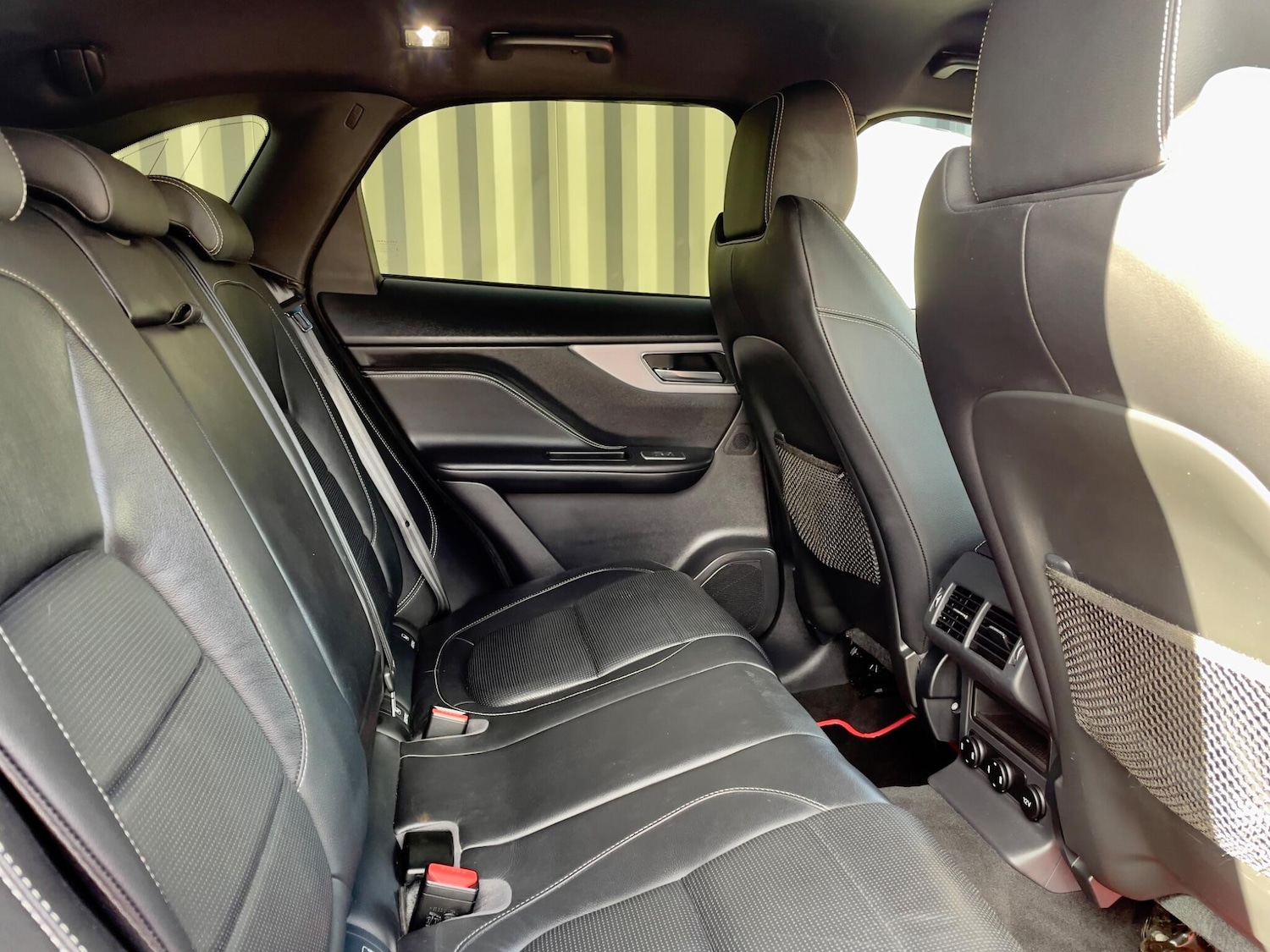 Used Jaguar F-Pace 2017 for sale - 76059322: Photo 36