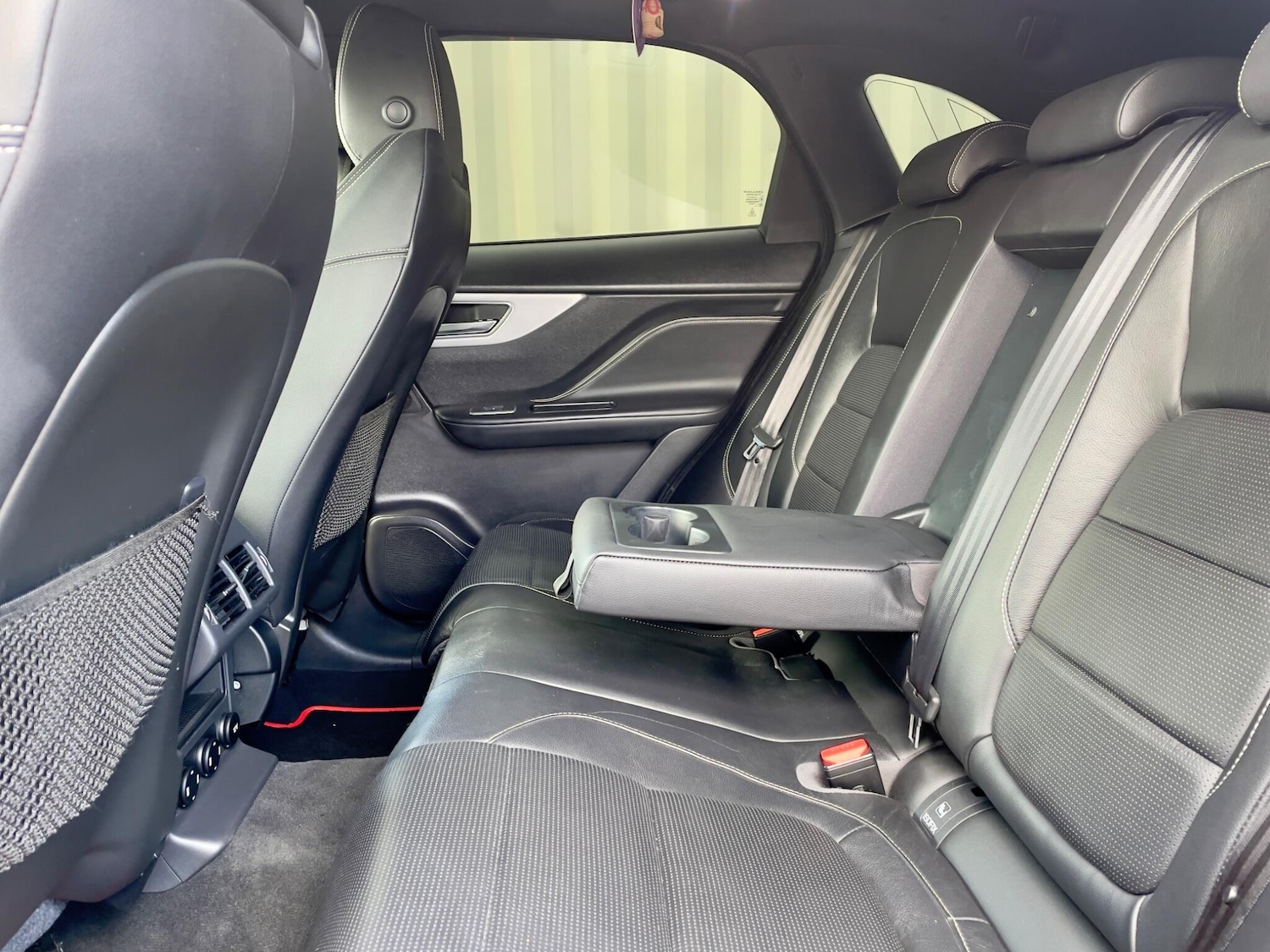 Used Jaguar F-Pace 2017 for sale - 76059322: Photo 40