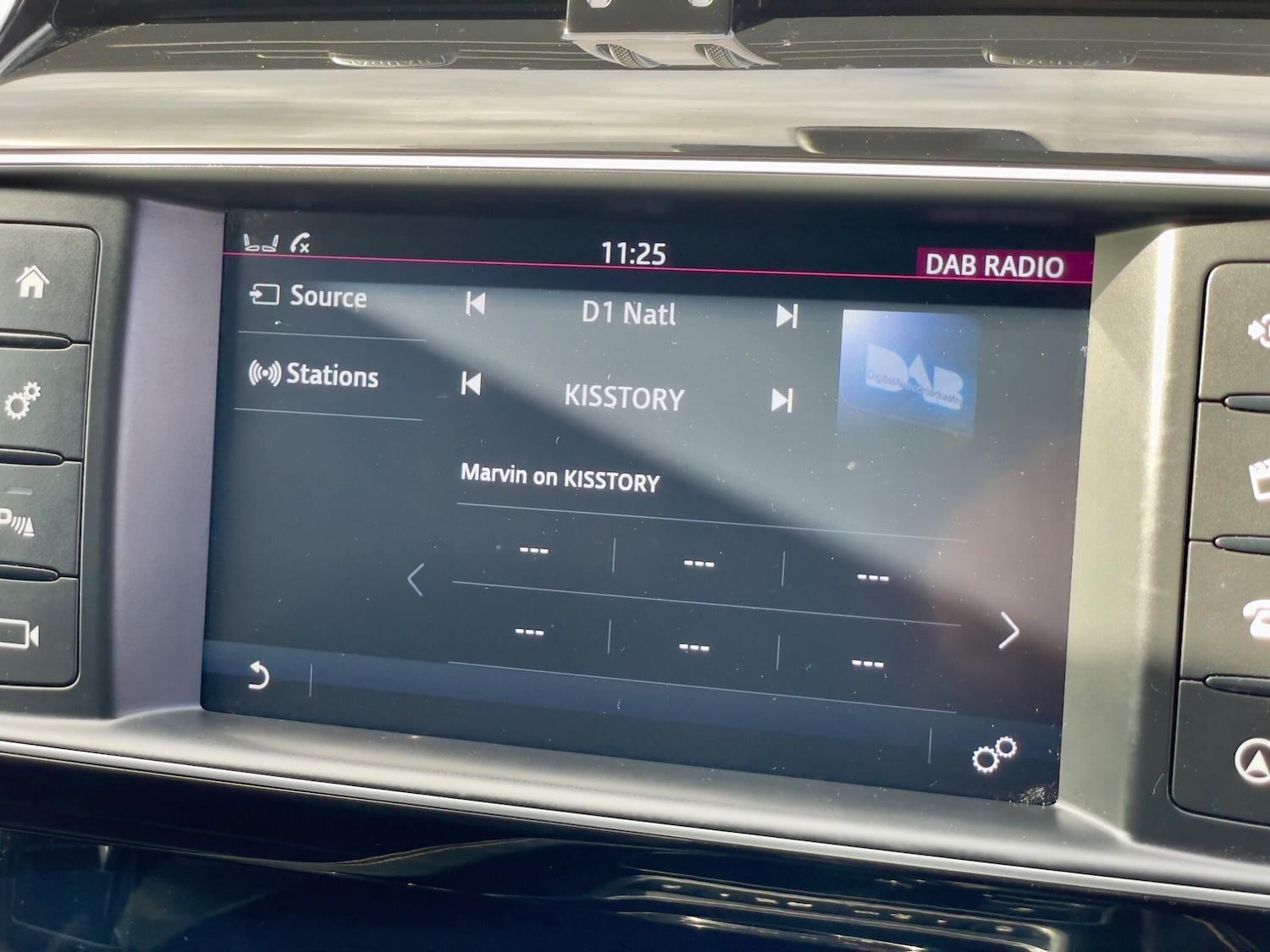 Used Jaguar F-Pace 2017 for sale - 76059322: Photo 51